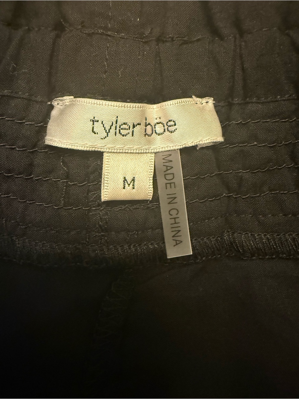 Tyler Boe Black Lace-Trim Elastic Waist Shorts - Picture 4 of 5